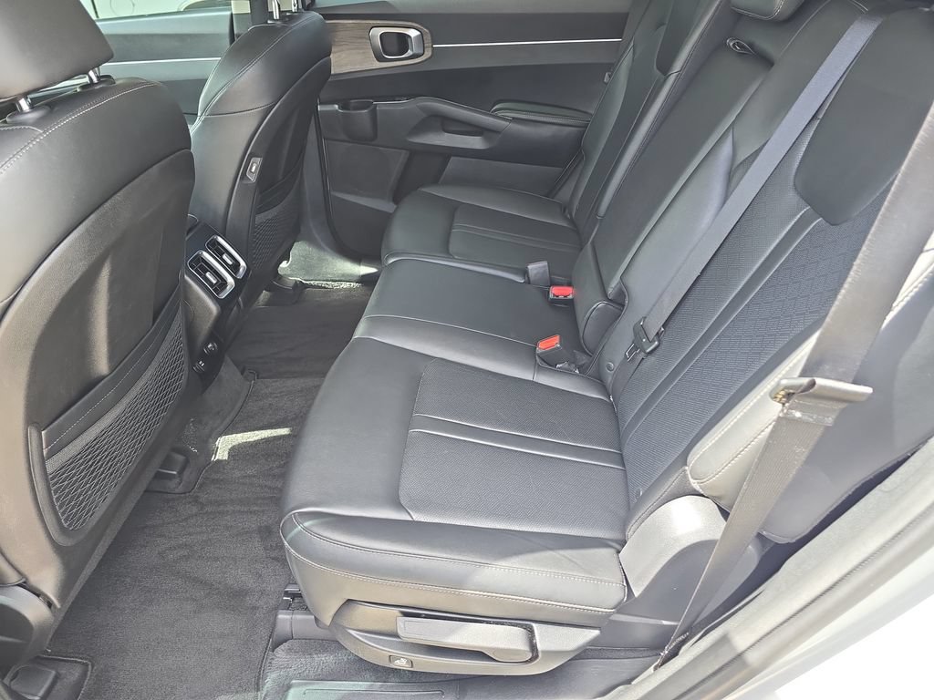Used 2022 Kia Sorento S AWD/4WD image 18