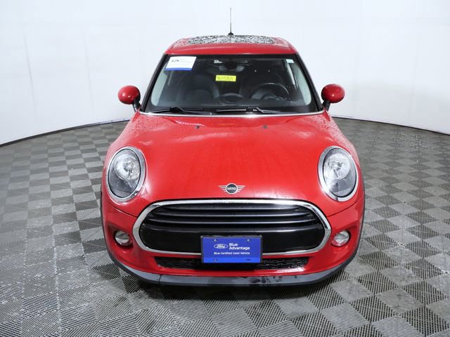 Used 2019 MINI Cooper 4-Door Hardtop image 6
