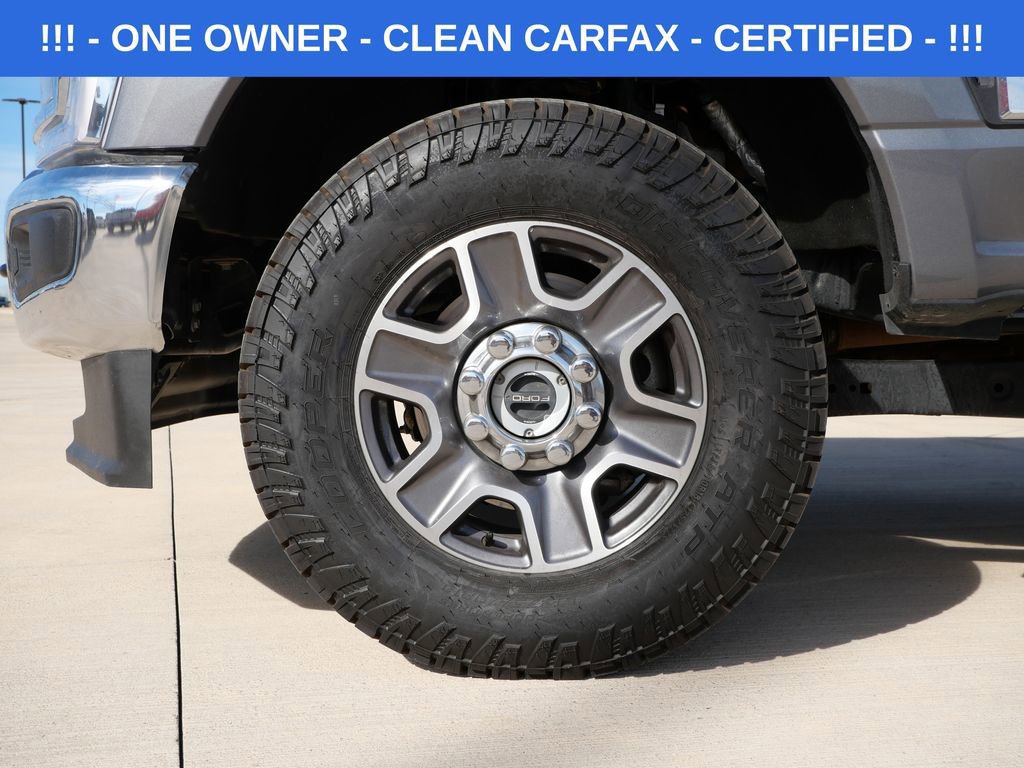 Certified 2025 Ford F250 Lariat w/ FX4 Off-Road Package image 11