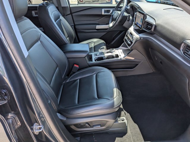 Certified 2023 Ford Explorer XLT w/ Equipment Group 202A AWD/4WD image 24