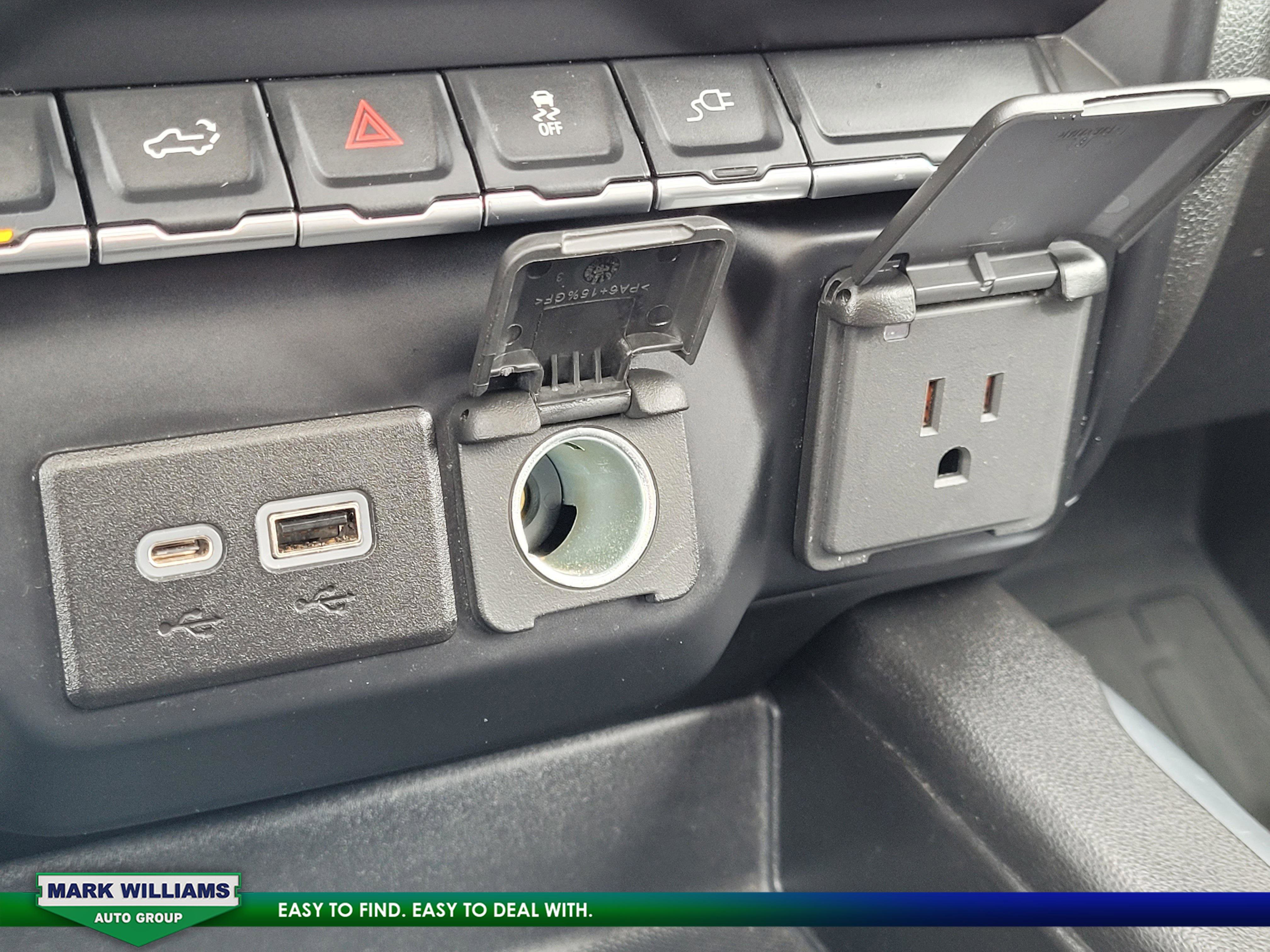 Used 2021 GMC Sierra 1500 SLT w/ SLT Premium Package image 26