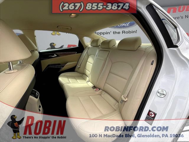 Used 2017 Kia Cadenza Premium w/ Luxury Package FWD image 22