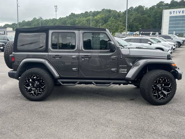 Used 2018 Jeep Wrangler Unlimited Sahara AWD/4WD image 2