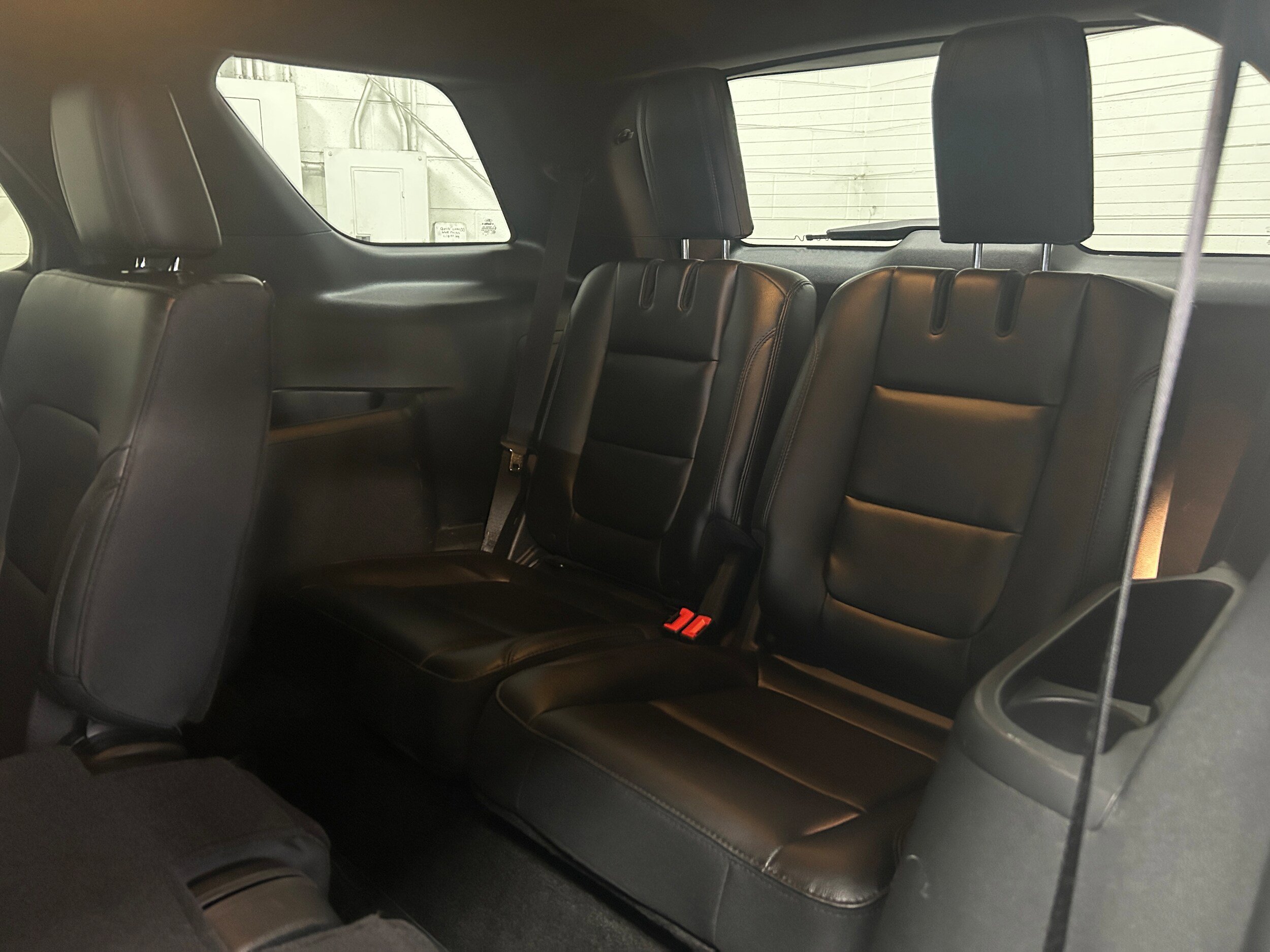 Certified 2018 Ford Explorer XLT w/ Equipment Group 202A AWD/4WD image 11