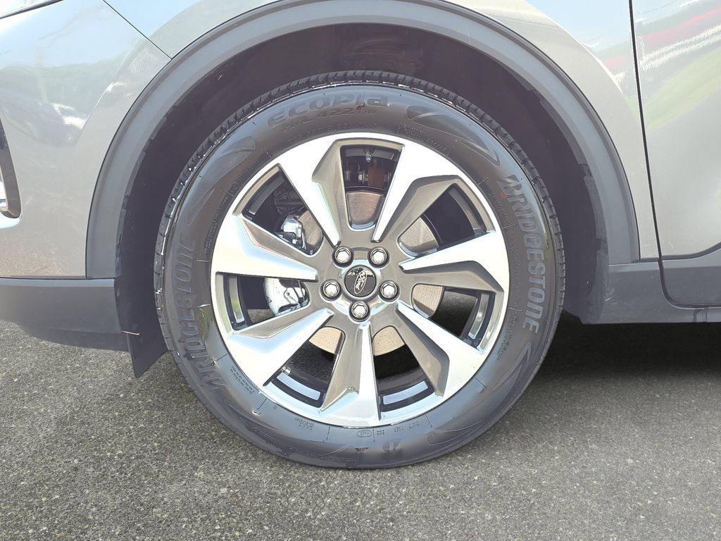Certified 2023 Ford Escape Platinum AWD/4WD image 29