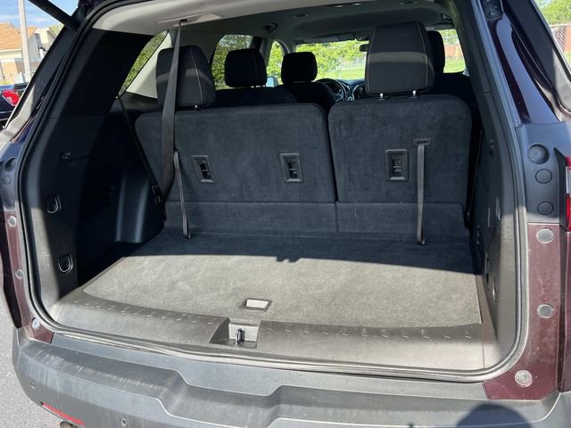 Used 2019 Chevrolet Traverse LT w/ LPO, Floor Liner Package AWD/4WD image 12