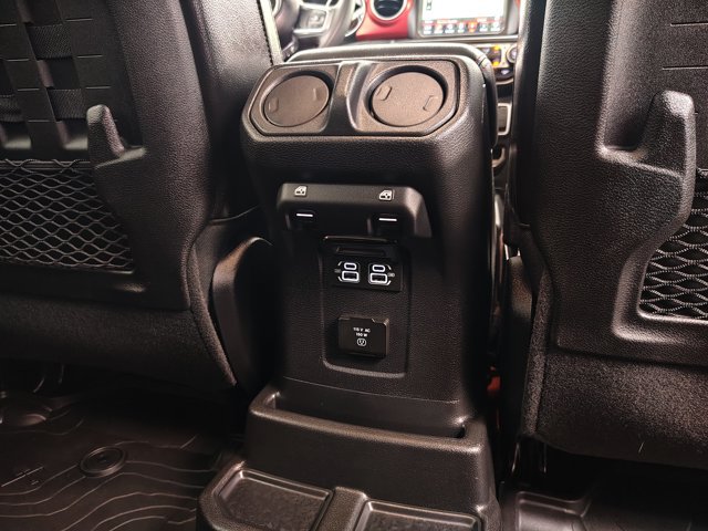 Used 2023 Jeep Wrangler Unlimited Rubicon w/ Dual Top Group AWD/4WD image 30
