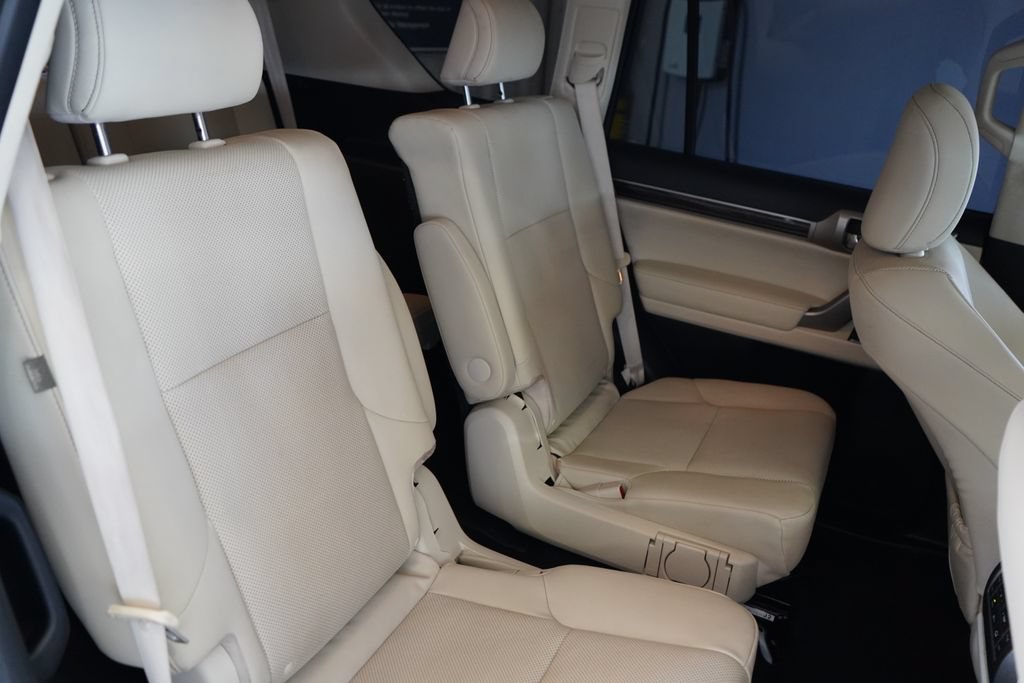 Used 2020 Lexus GX 460 Premium AWD/4WD image 23