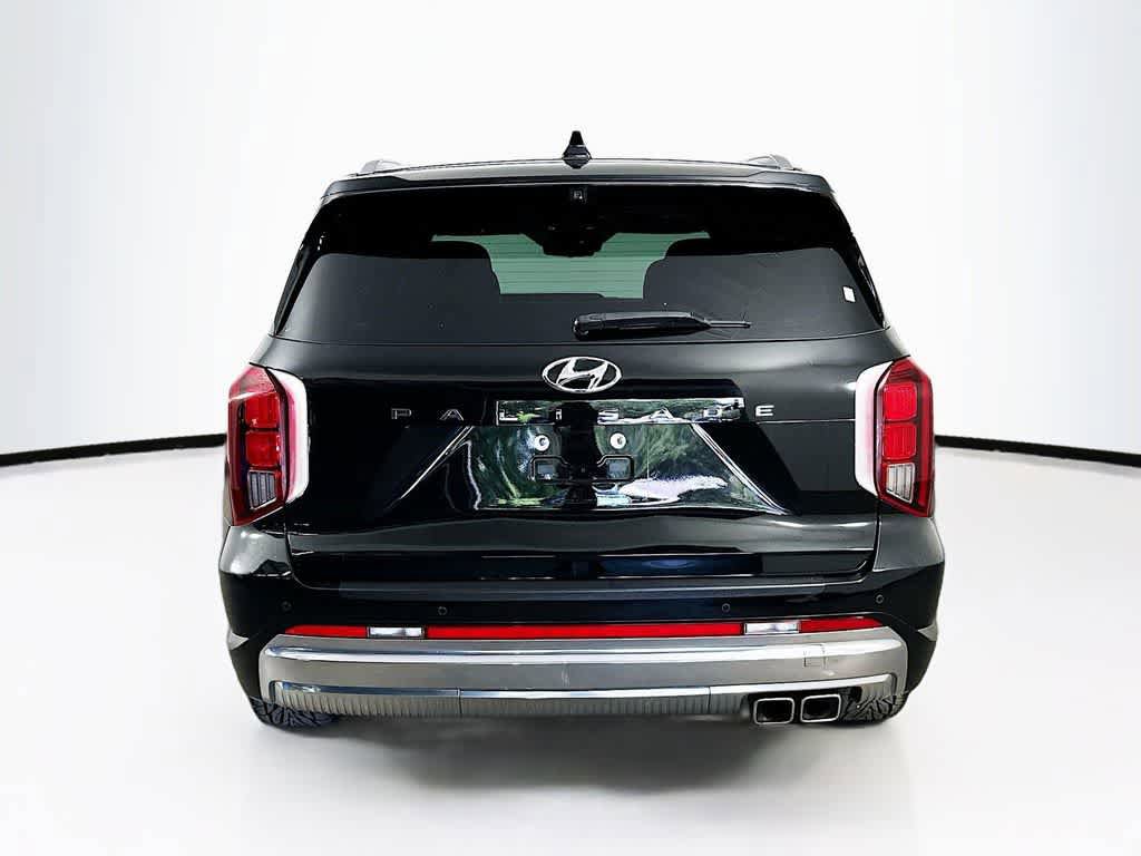 Used 2023 Hyundai Palisade Calligraphy FWD image 5