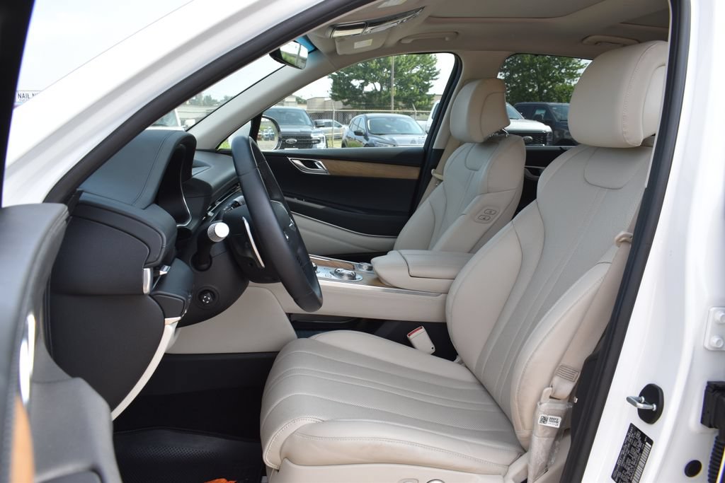Used 2024 Genesis GV80 3.5T AWD/4WD image 7