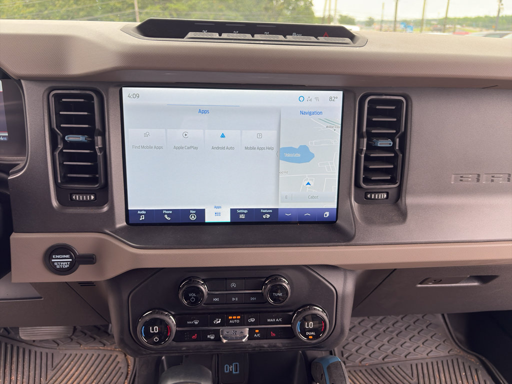 Certified 2024 Ford Bronco Wildtrak AWD/4WD image 7