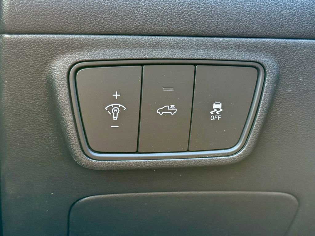 Used 2023 Hyundai Santa Cruz SEL w/ Activity Package image 28