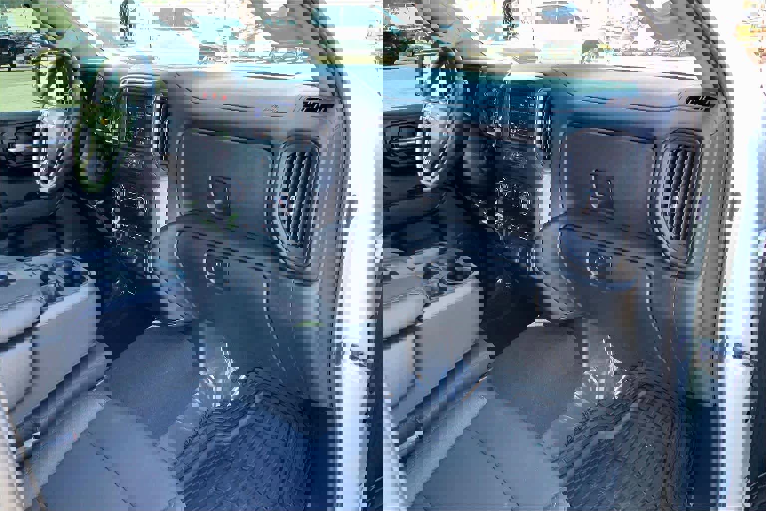 Used 2023 Chevrolet Silverado 1500 Custom image 16