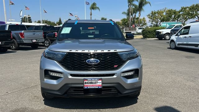 Certified 2021 Ford Explorer ST w/ Equipment Group 401A AWD/4WD image 9