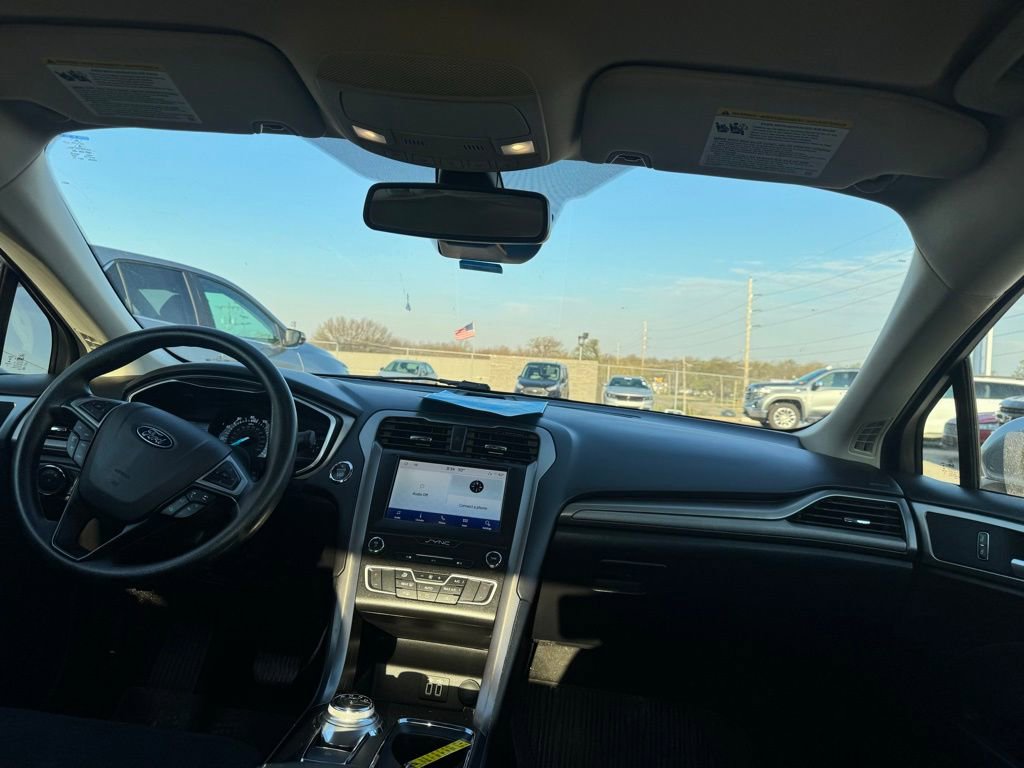 Certified 2020 Ford Fusion SE image 10