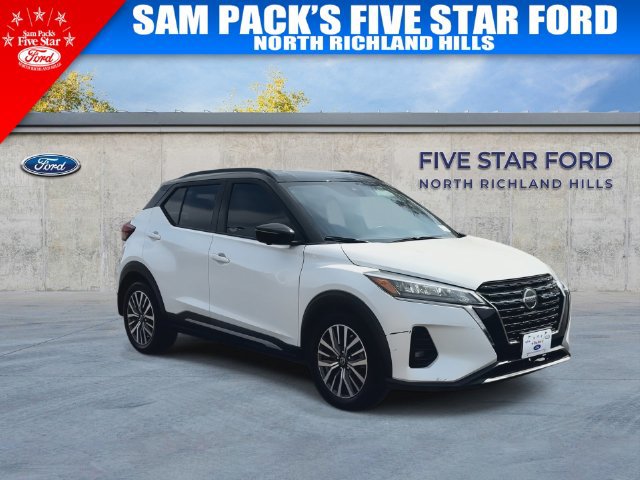 Used 2021 Nissan Kicks SR FWD image 2