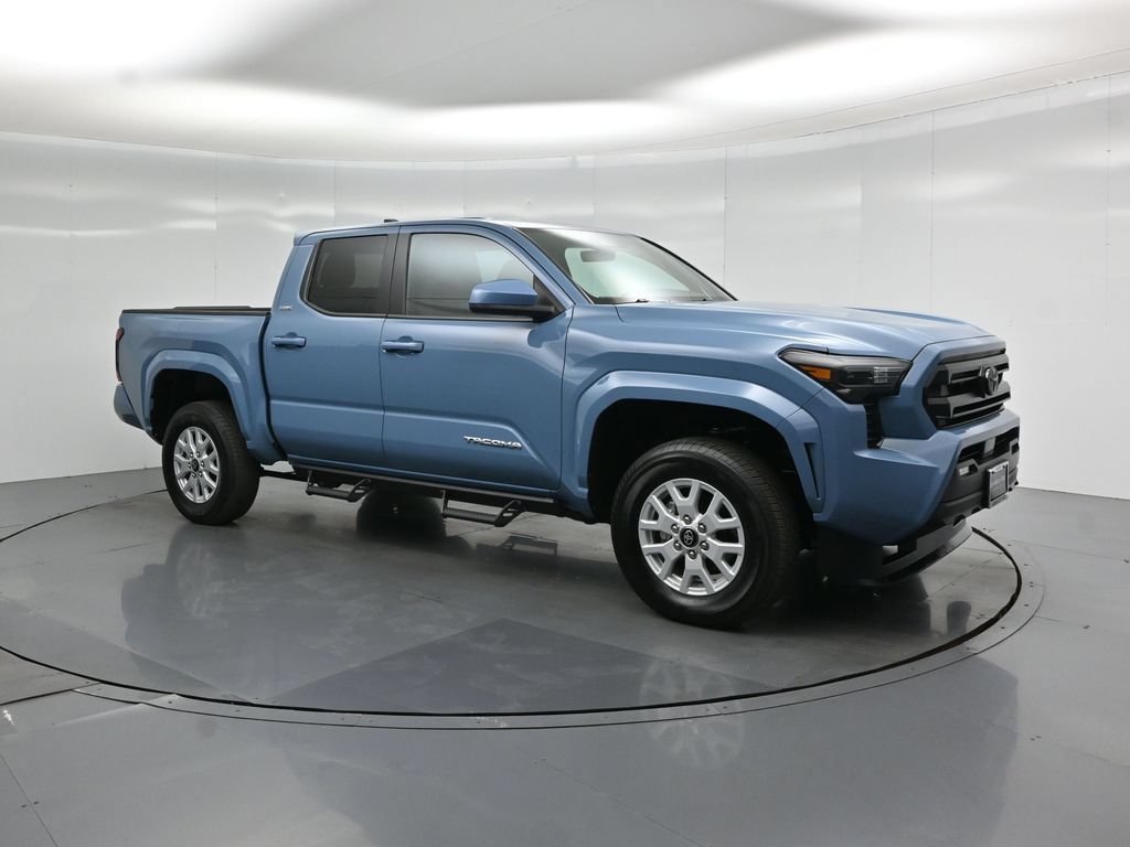 Used 2026 Toyota Tacoma SR5 AWD/4WD image 21