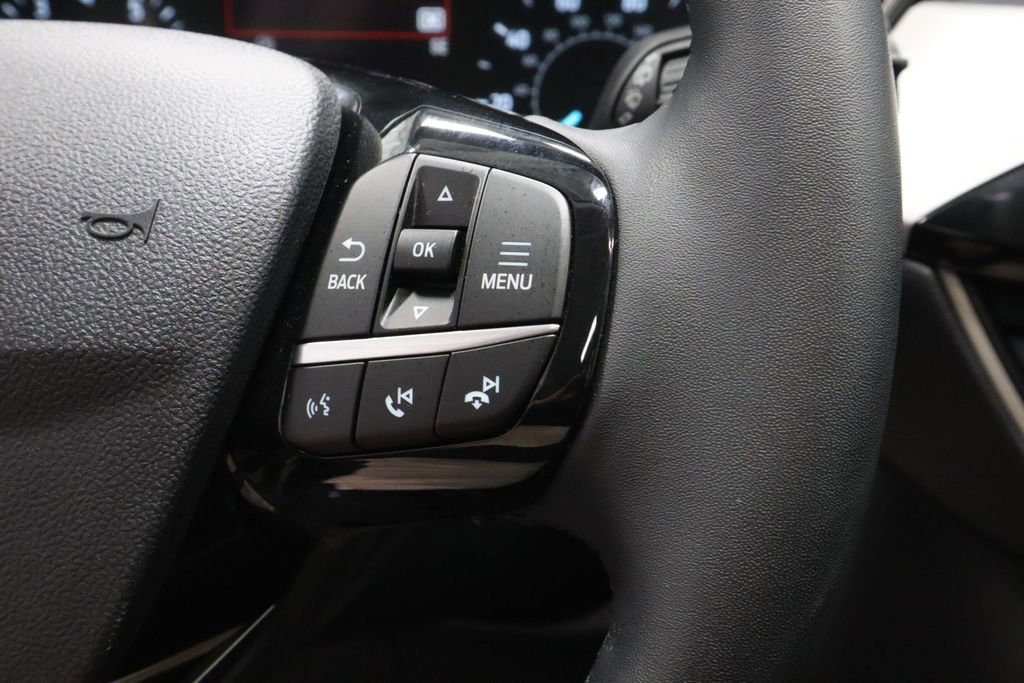 Certified 2022 Ford Escape SEL image 30