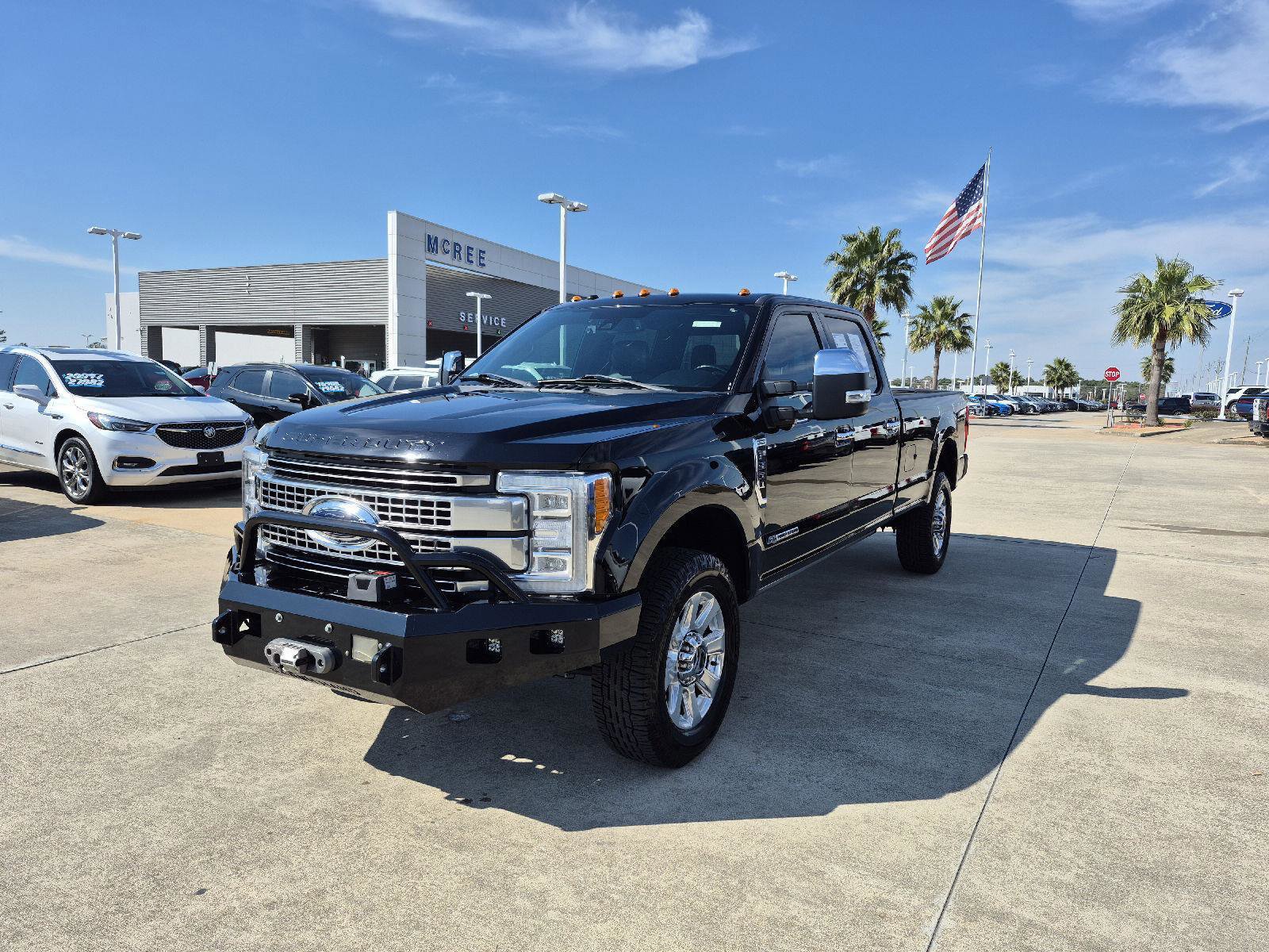 Certified 2018 Ford F350 Platinum w/ Platinum Ultimate Package image 1