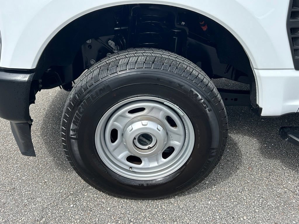 Certified 2026 Ford F250 XL AWD/4WD image 19