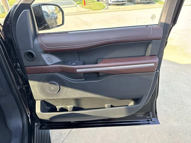 Certified 2023 Ford Expedition Limited image 14