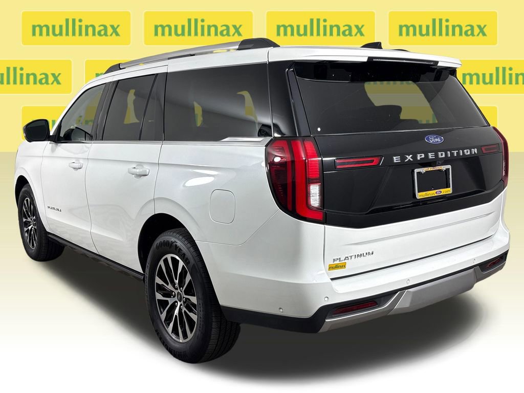 Certified 2025 Ford Expedition Platinum image 3