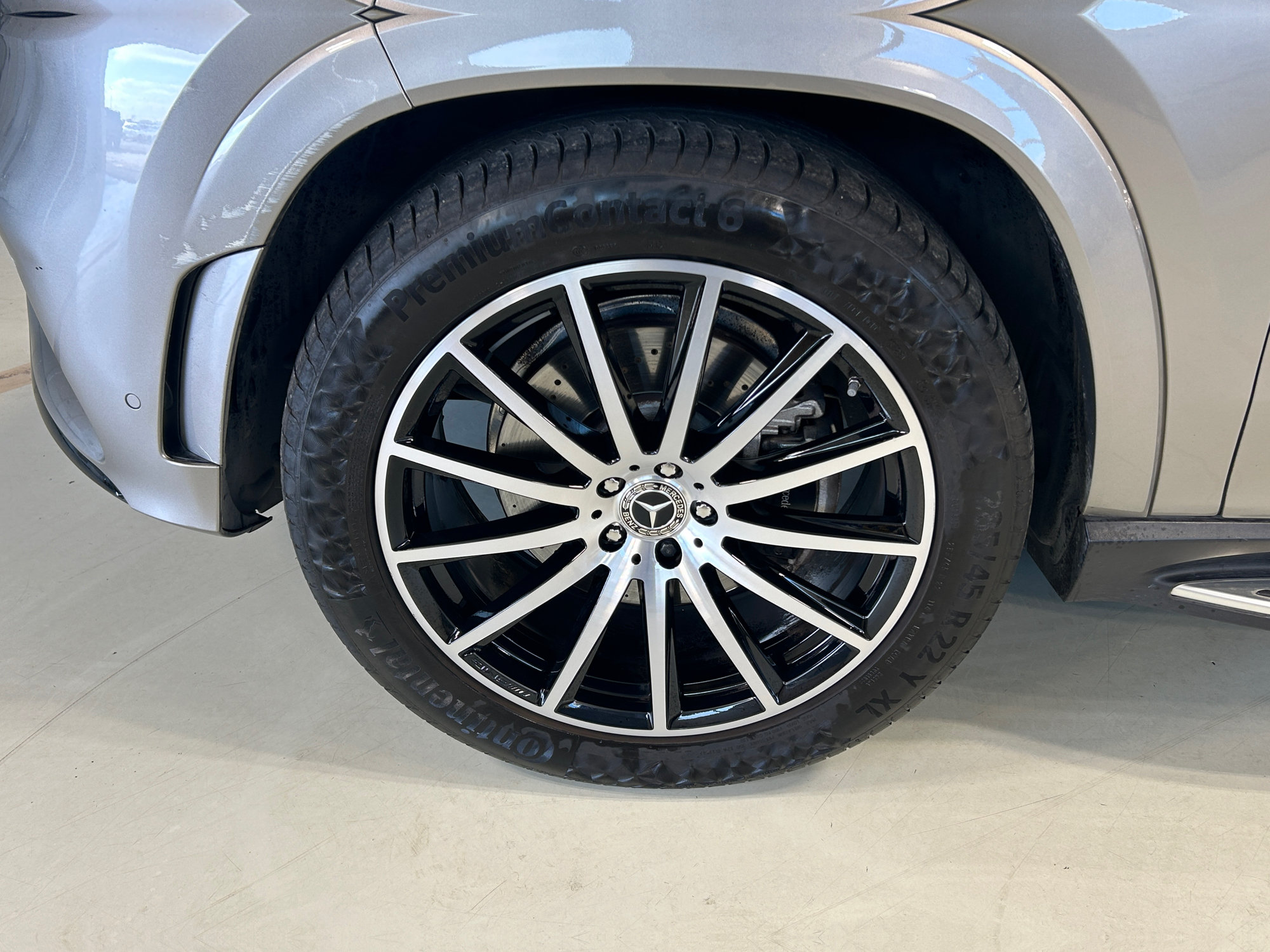 Used 2023 Mercedes-Benz GLS 450 4MATIC image 8