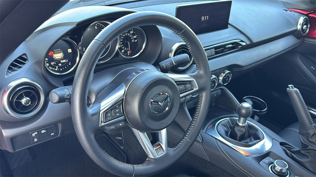 Used 2025 MAZDA MX-5 Miata Grand Touring w/ Weather Package image 21