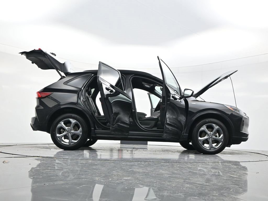 Certified 2023 Ford Escape ST-Line w/ Tech Pack #1 image 56