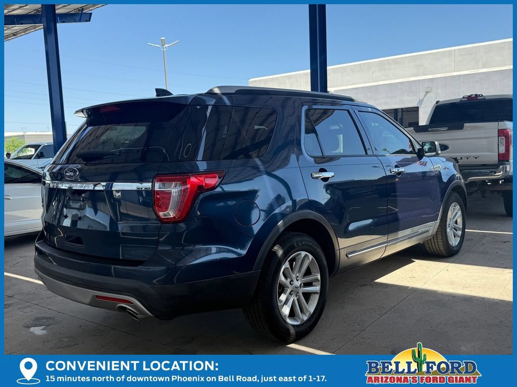 Certified 2017 Ford Explorer XLT w/ Equipment Group 202A FWD image 4