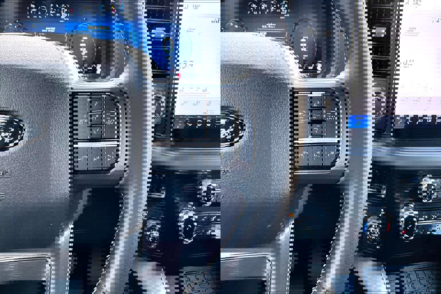 Certified 2024 Ford F150 XLT w/ Equipment Group 303A High image 26