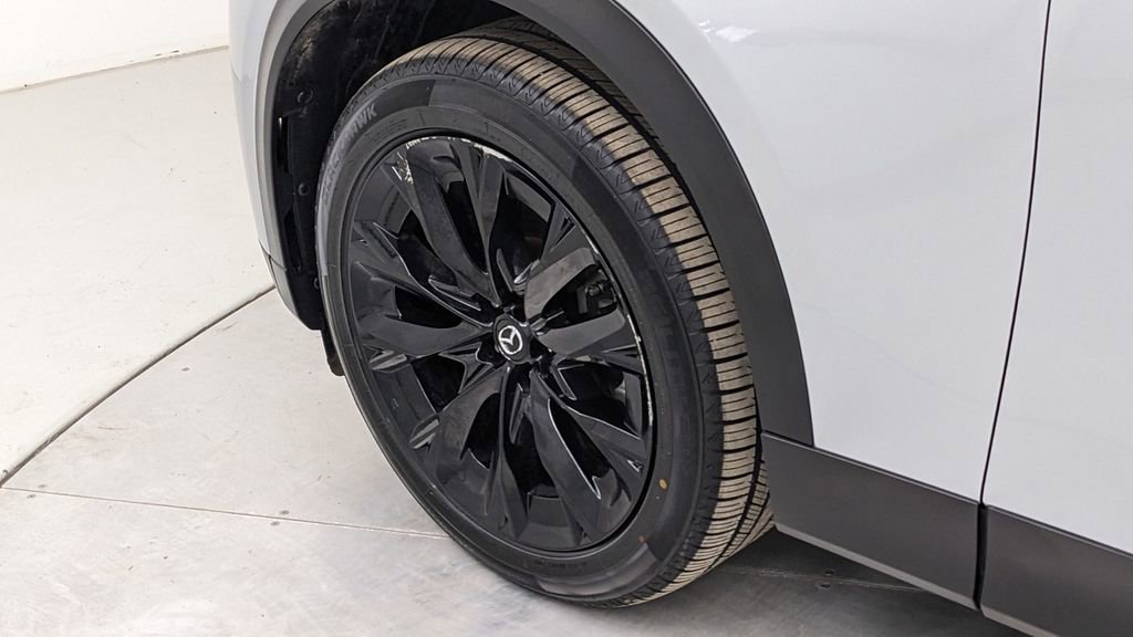 Used 2025 MAZDA CX-90 3.3 Turbo w/ Premium Sport Pkg image 5