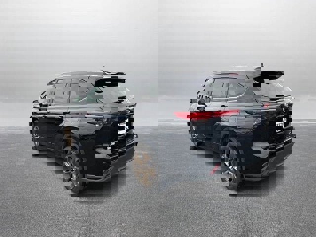 Used 2023 Toyota Highlander Bronze Edition image 7