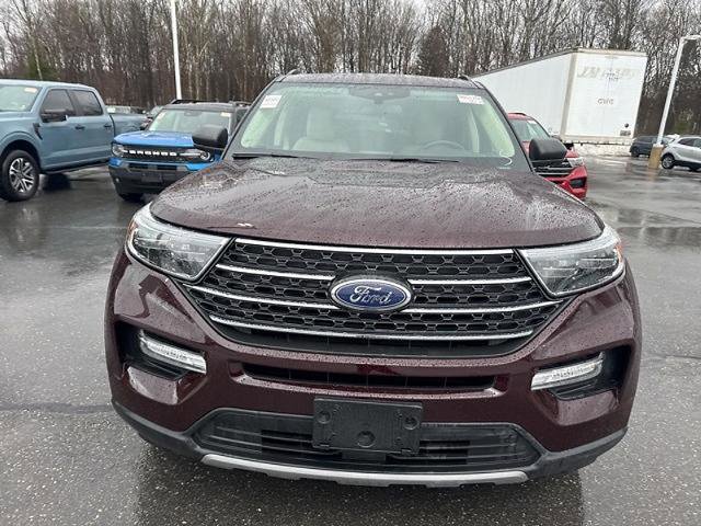 Certified 2023 Ford Explorer XLT w/ Equipment Group 202A AWD/4WD image 6