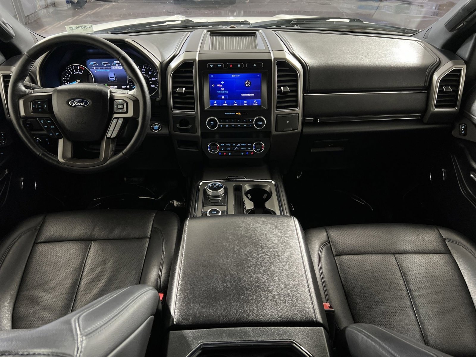 Certified 2020 Ford Expedition XLT w/ Equipment Group 202A image 22