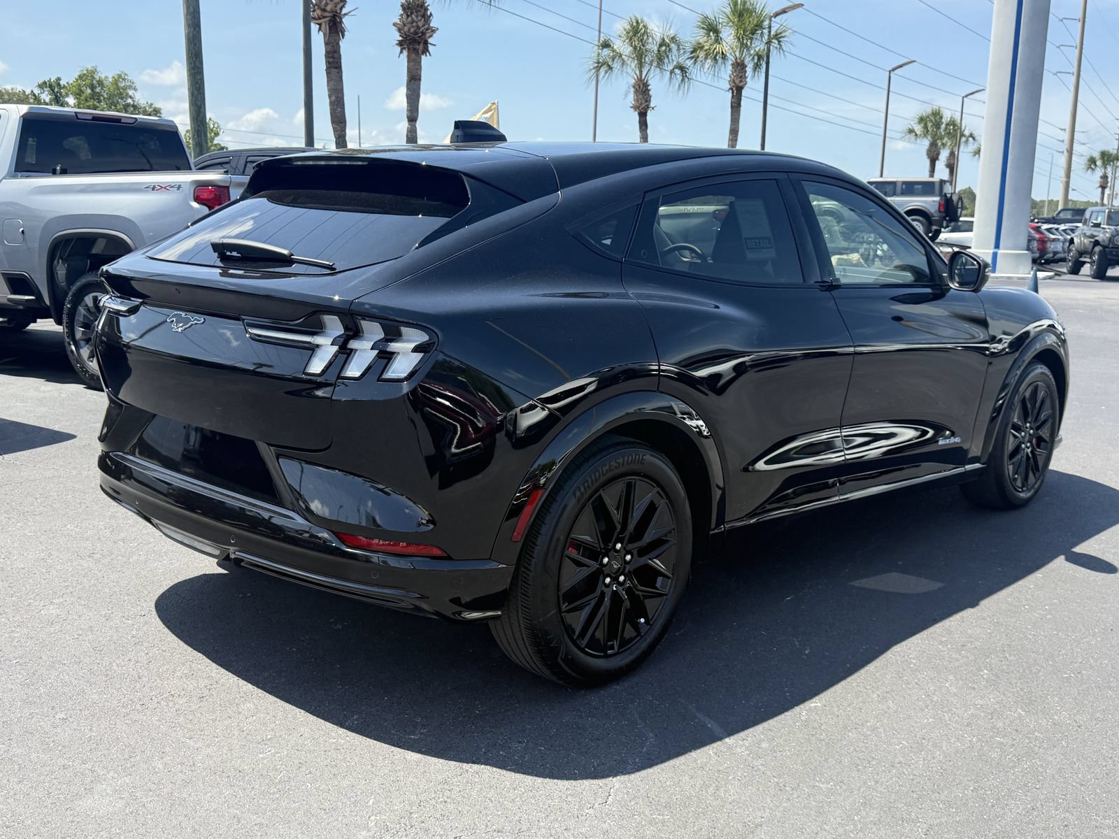 Certified 2025 Ford Mustang Mach-E Premium w/ Sport Appearance Package AWD/4WD image 5