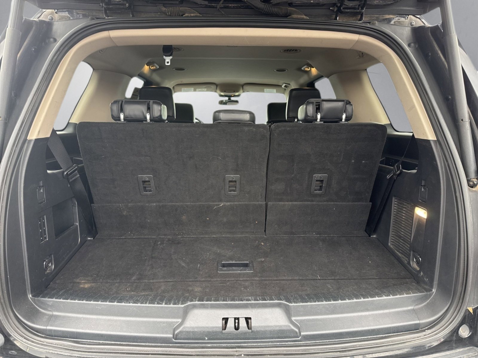 Certified 2024 Ford Expedition XLT image 29