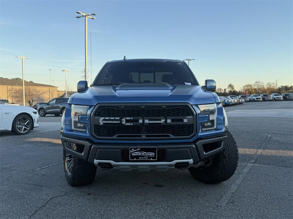 Certified 2019 Ford F150 Raptor w/ Equipment Group 802A Luxury image 4