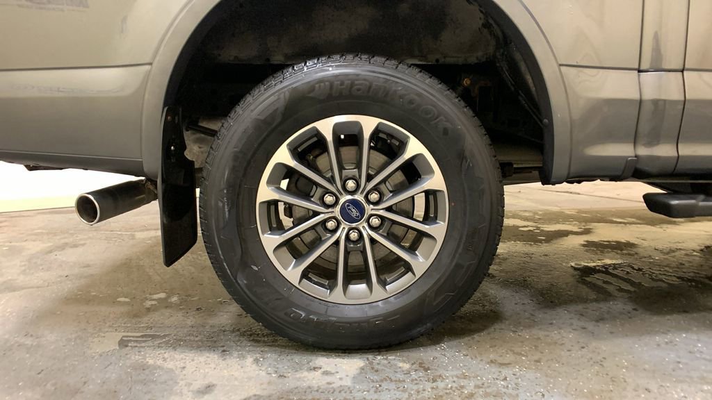 Certified 2018 Ford F150 XLT w/ Equipment Group 302A Luxury image 18