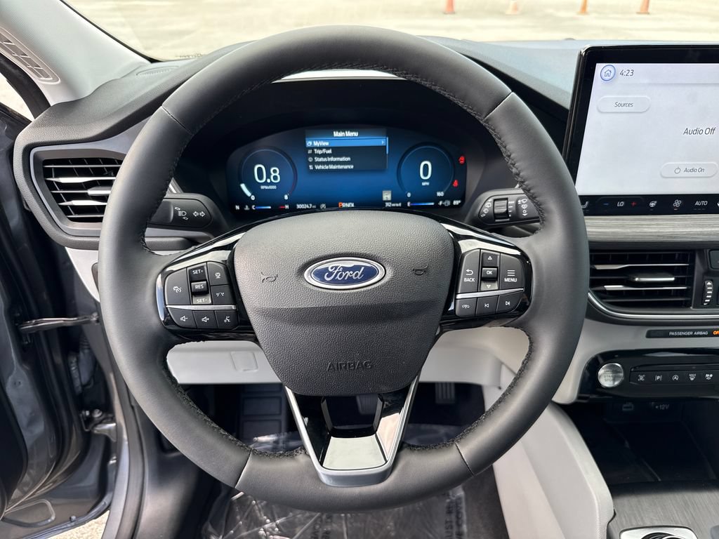 Certified 2023 Ford Escape Platinum AWD/4WD image 15