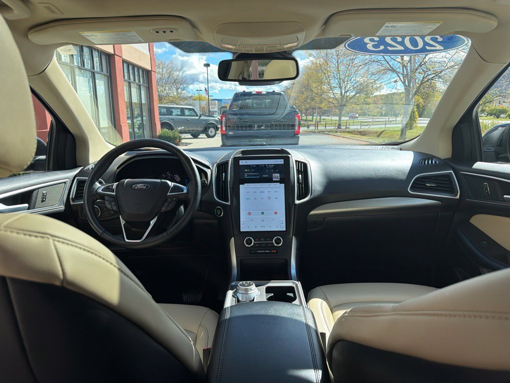 Certified 2023 Ford Edge SEL w/ Convenience Package AWD/4WD image 47