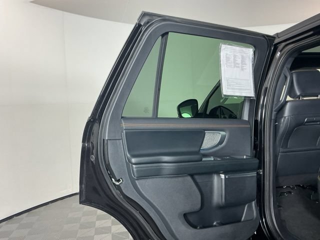 Certified 2025 Ford Expedition Tremor AWD/4WD image 28
