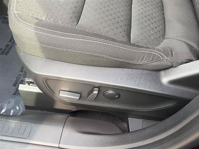 Certified 2023 Ford Escape Active AWD/4WD image 10