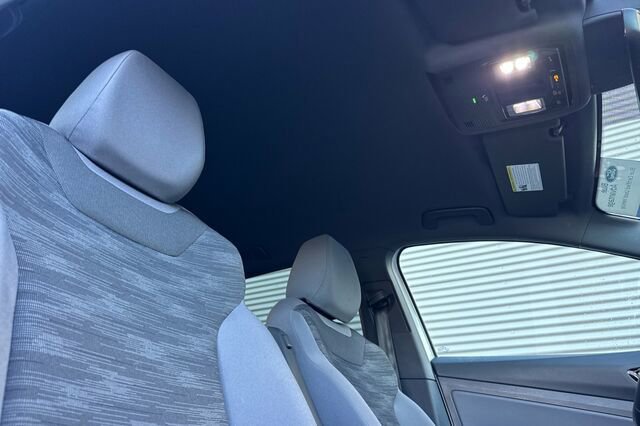 Used 2022 Volkswagen ID.4 Pro image 14