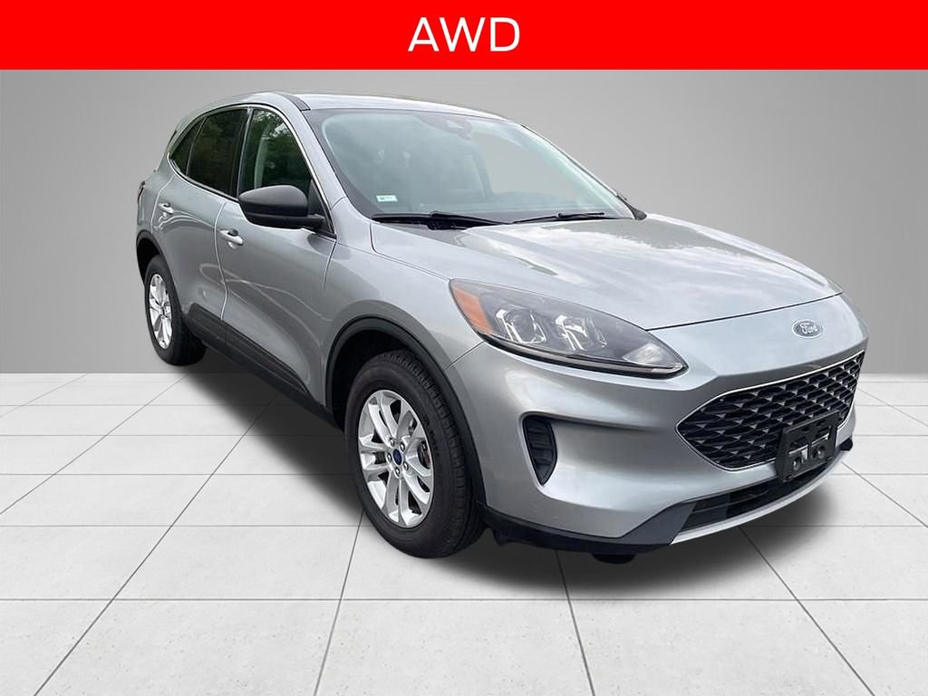 Certified 2022 Ford Escape SE w/ Cold Weather Package AWD/4WD image 3