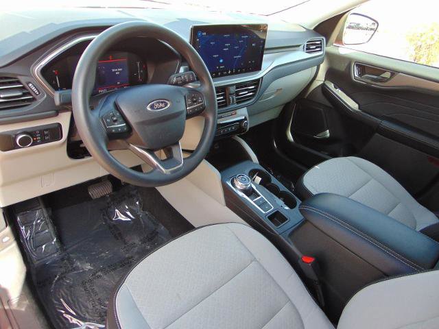 Certified 2025 Ford Escape Active w/ Tech Pack #1 image 11
