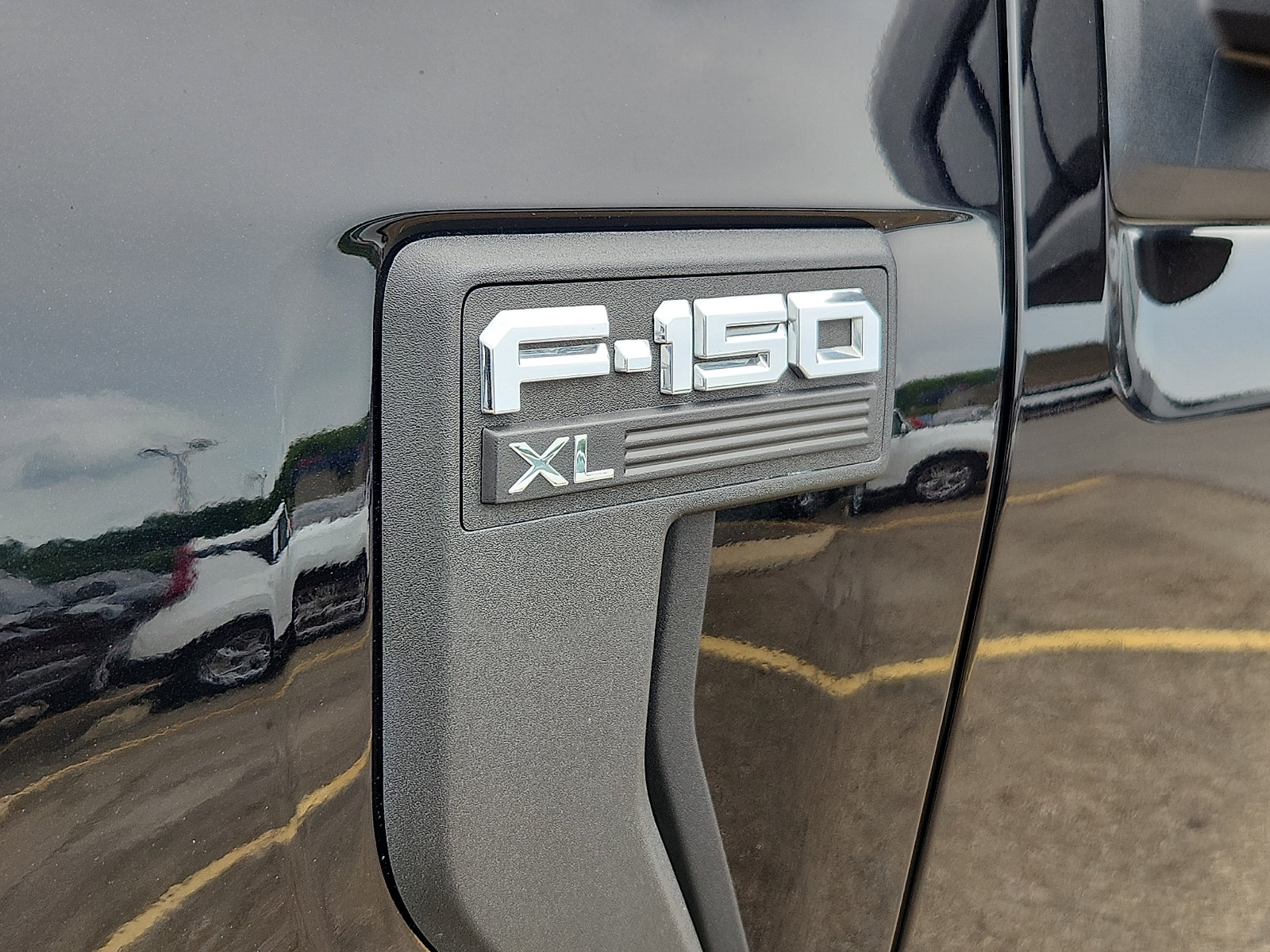 Certified 2022 Ford F150 XL RWD image 30
