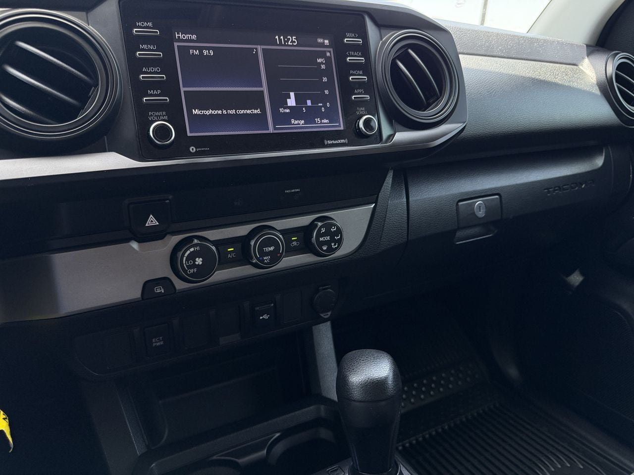 Used 2022 Toyota Tacoma SR w/ SR Convenience Package RWD image 15