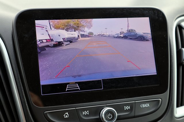 Used 2023 Chevrolet Malibu LT image 5