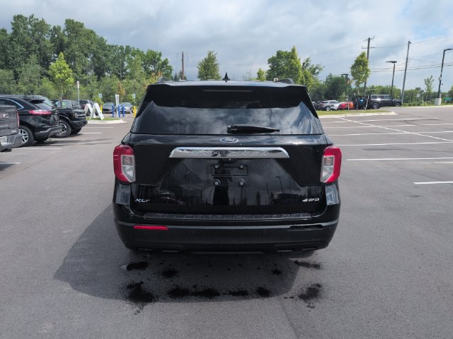 Certified 2022 Ford Explorer XLT AWD/4WD image 6